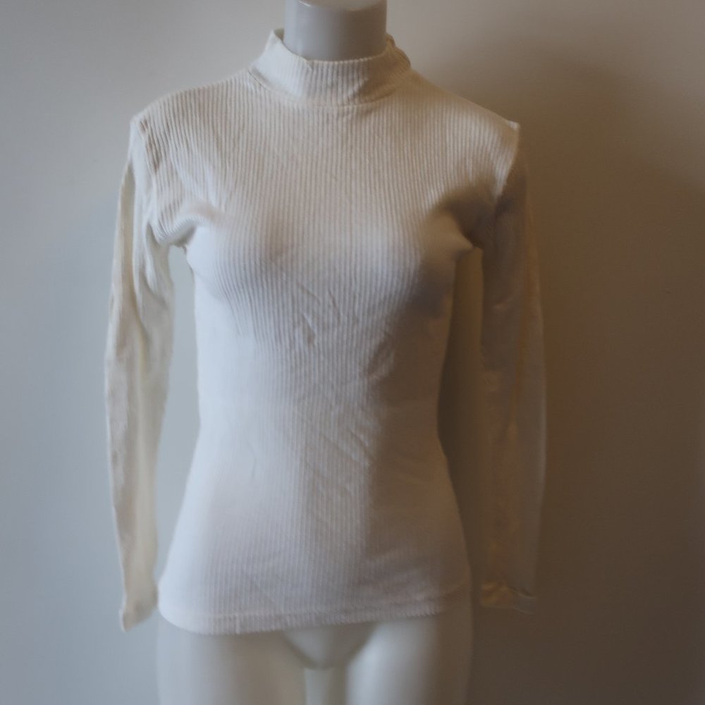 SUD EXPRESS WHITE RIBBED LIGHT MOCK NECK SWEATER S